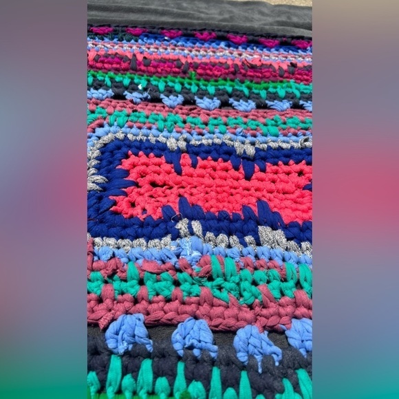 HANDMADE bohemian upcycled crochet door mat floor mat Sz 32" by 27" - Picture 6 of 9